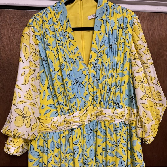 Badgley Mischka Tiered floral dress - Picture 3 of 7